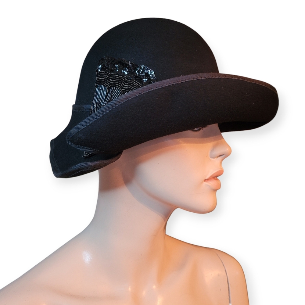 Elegant Black Women's Hat with Sequin Detail
